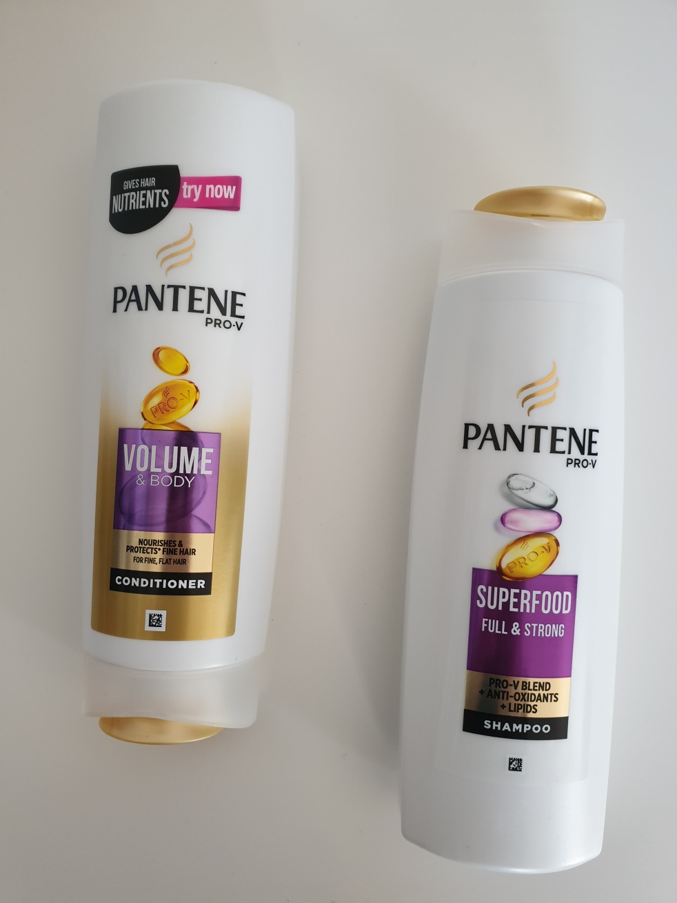 Pantene Pro V Shampoo & Conditioner – Review – KezzaBean14